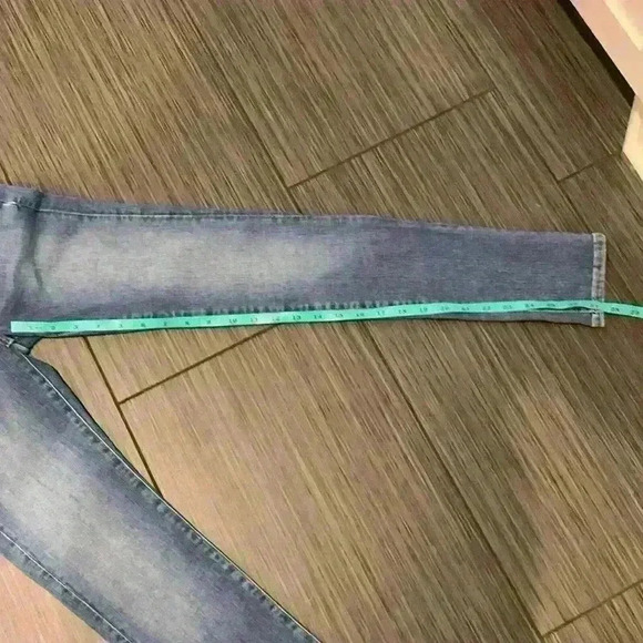 H&M Women's Blue Medium Wash 5-Pocket Shaping Skinny High Waist Denim Jeans Sz25 - Picture 12 of 13